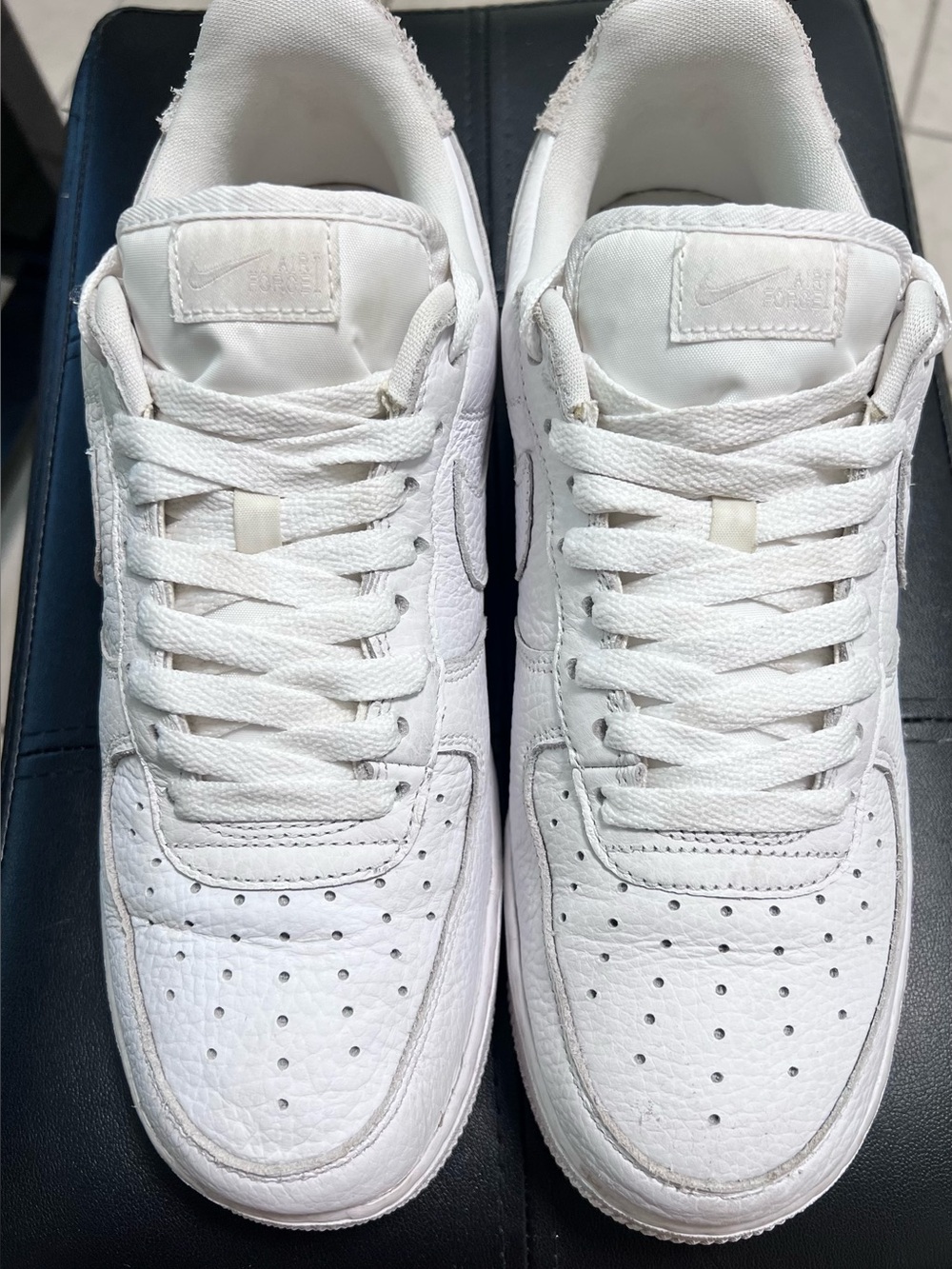 Nike Airforce 1 White Low-Top LEATHER  Sneakers ‘07 on 8/2020  9.5 Authentic